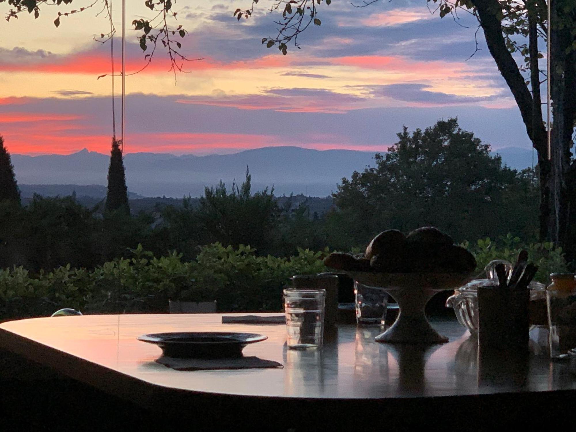 Casa Marta : Suites, Terrasses Et Vue Panoramique Tournon-sur-Rhone Dış mekan fotoğraf